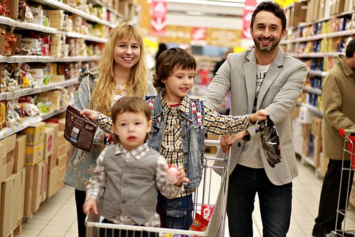 英語あそびの超オススメ 3才 お買い物ごっこ 英語フレーズと無料ワークシート 印刷できるお金 おうちから世界へ羽ばたけ グローバルキッズ養成塾 英語あそびの超オススメ 3才 お買い物ごっこ 英語フレーズと無料ワークシート 印刷できるお金 おうちから世界へ羽ばたけ グローバルキッズ養成塾